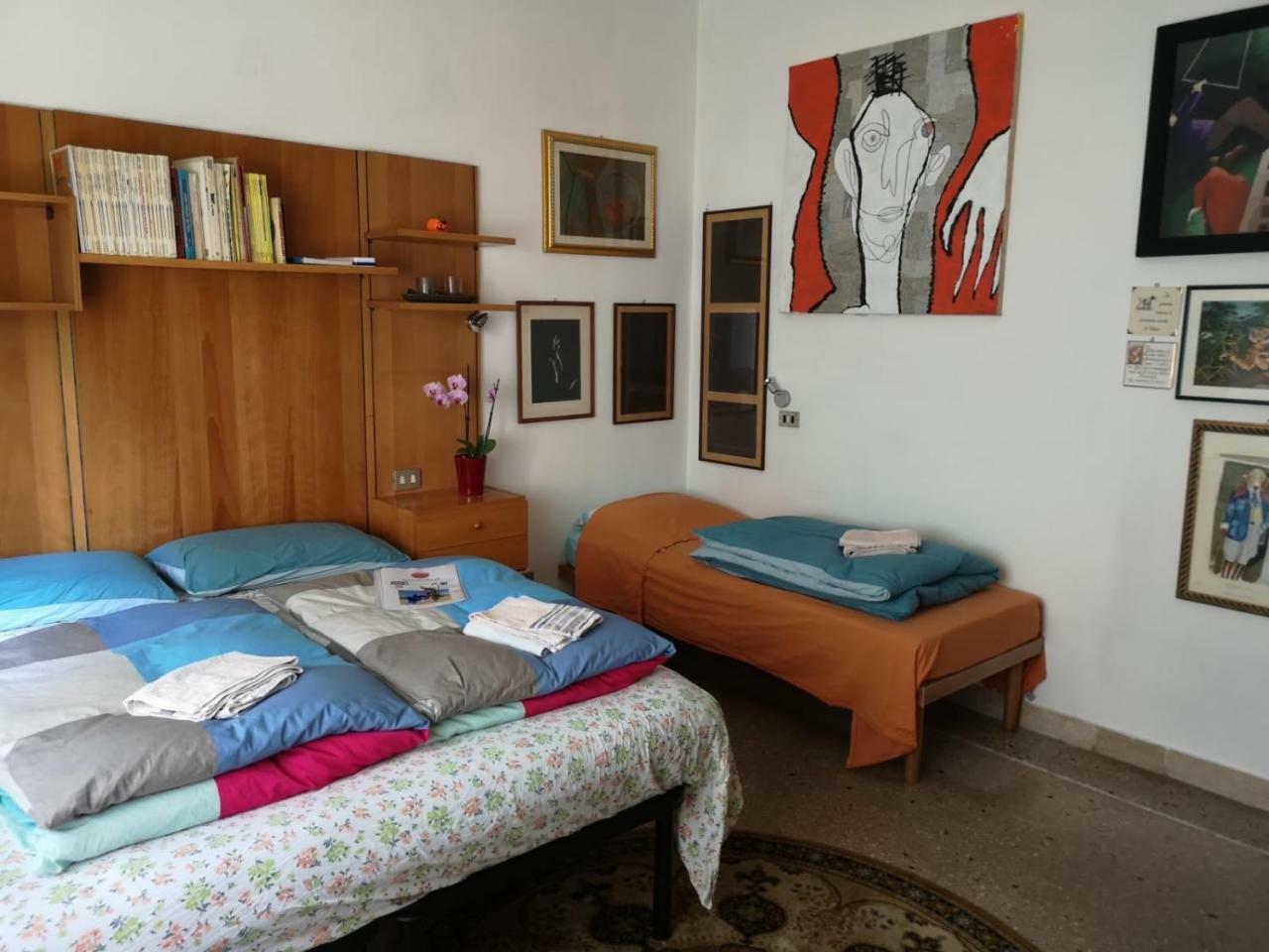 Wanderlust Bnb Pisa Bagian luar foto