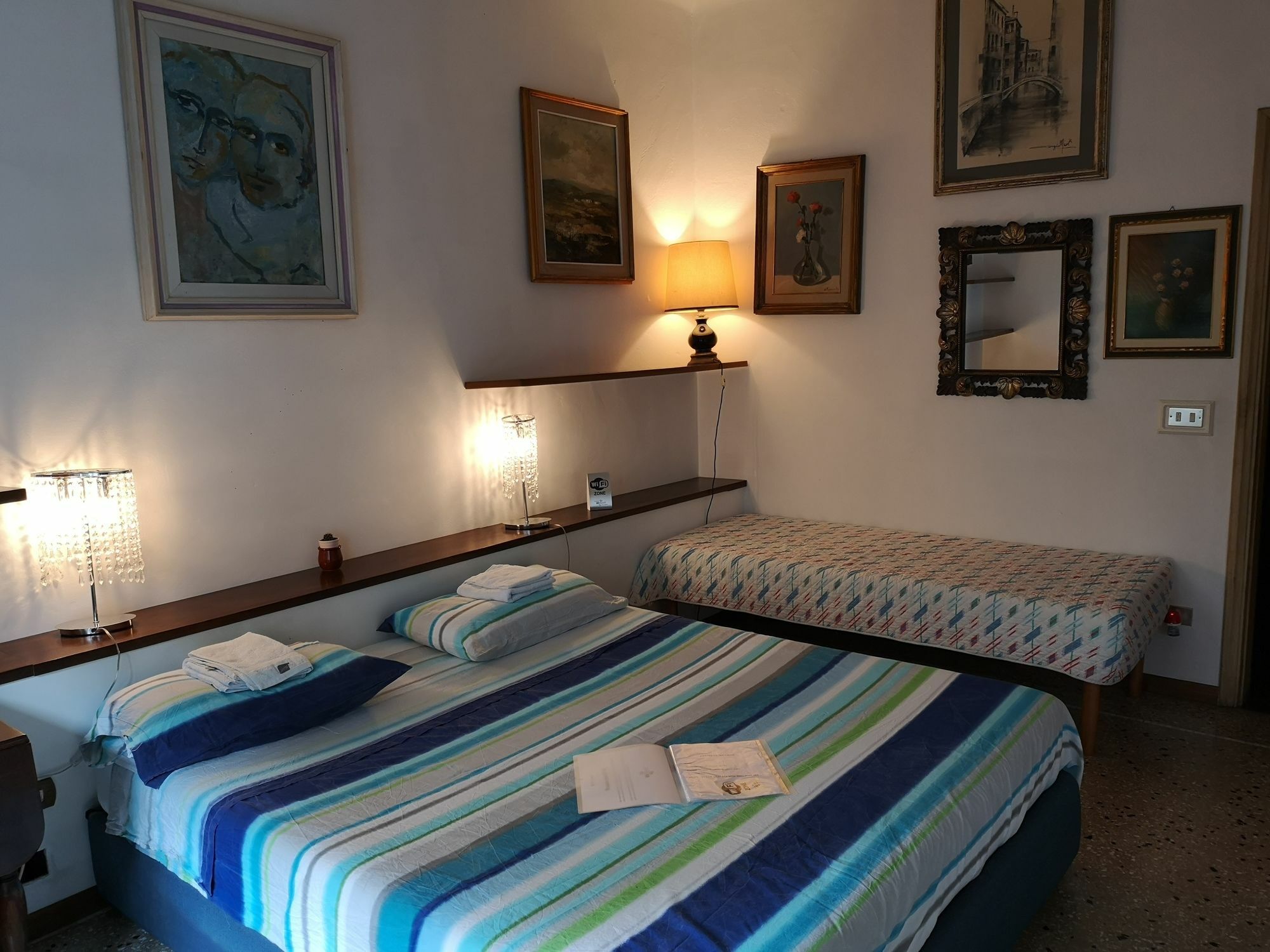 Wanderlust Bnb Pisa Bagian luar foto